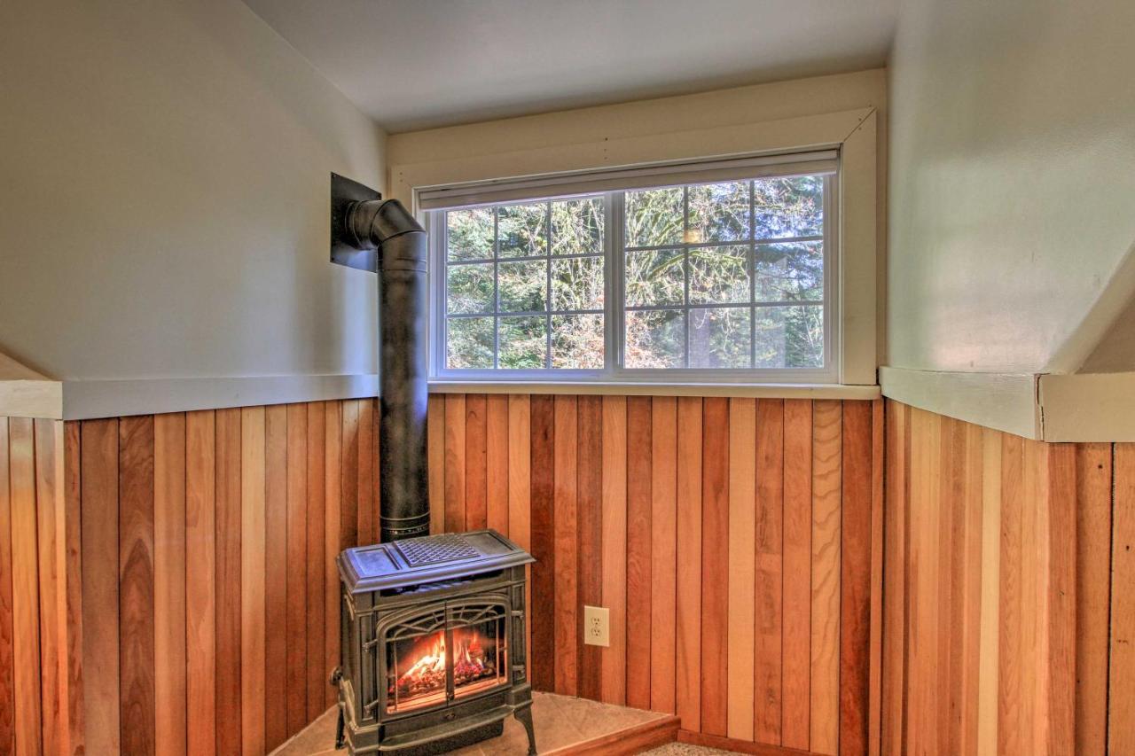 Owls Nest Studio With Hot Tub Hike Nearby! Ashford Exterior photo